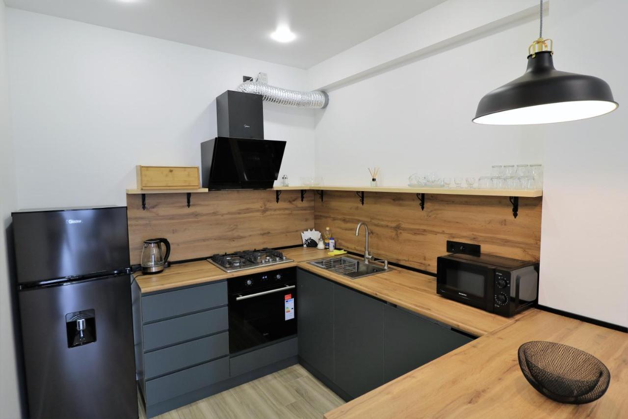 Apartamento Twins Tower Tiflis Exterior foto