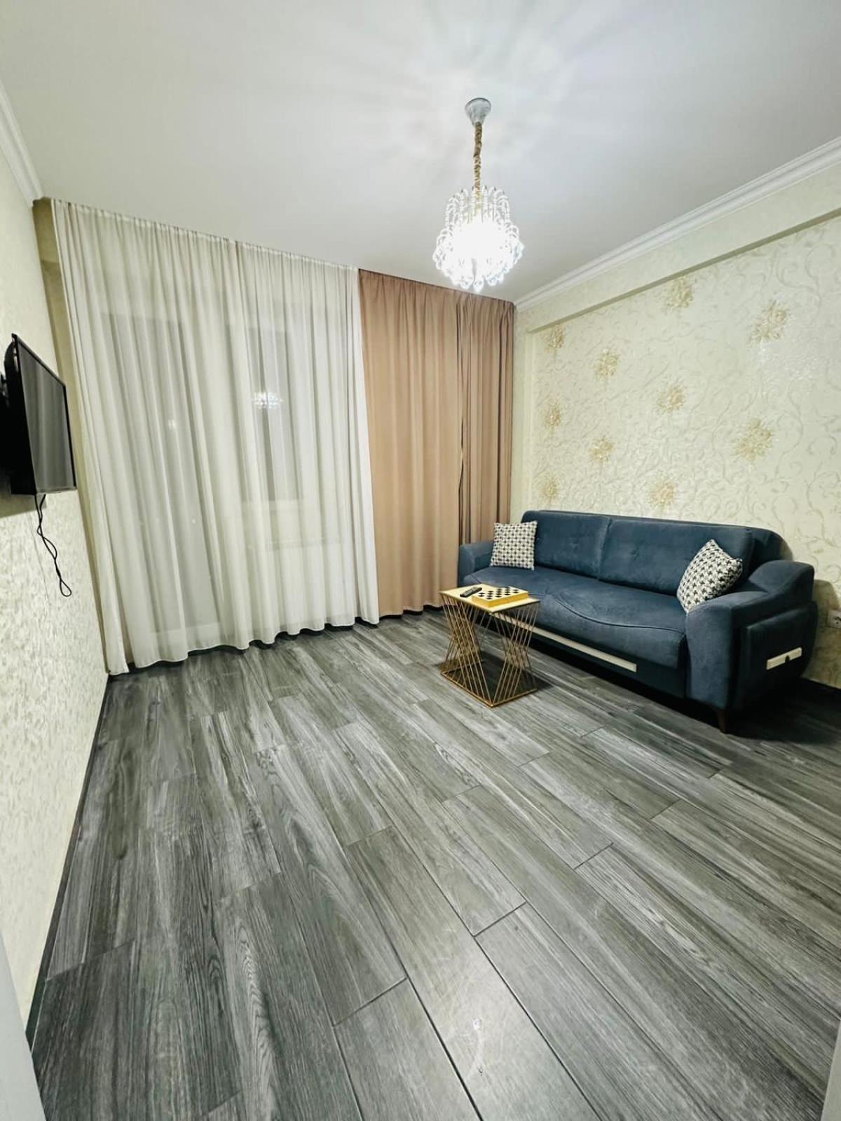 Apartamento Twins Tower Tiflis Exterior foto